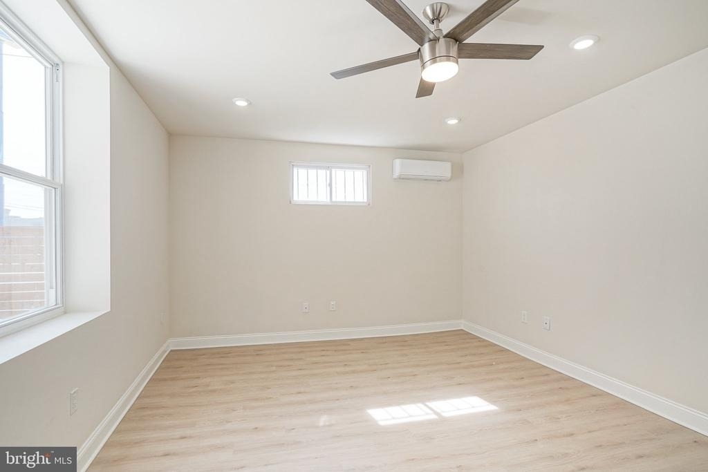 2412 S 24th Street - Photo 6