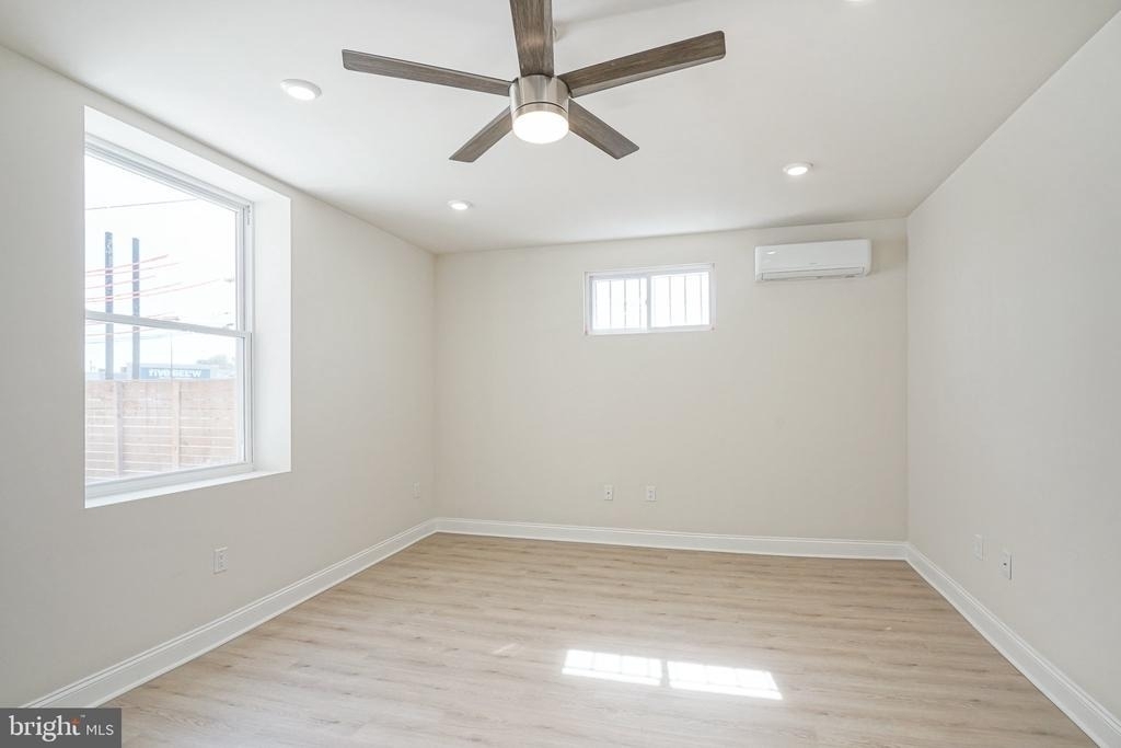 2412 S 24th Street - Photo 8