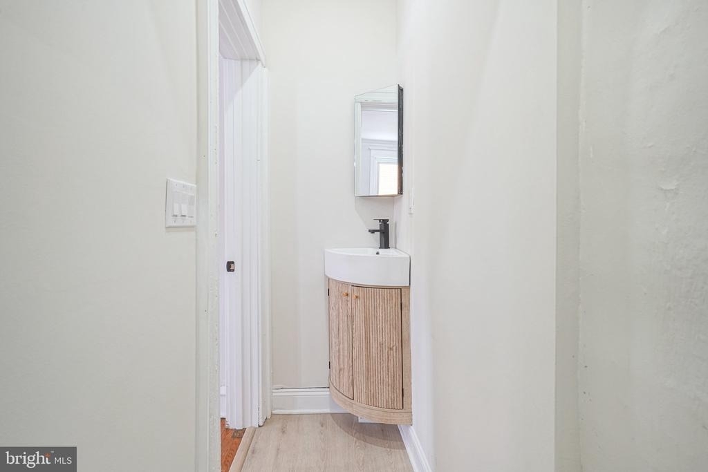 2412 S 24th Street - Photo 14