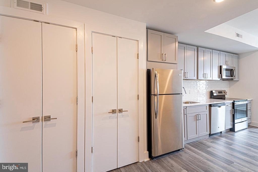 1245 Ridge Avenue - Photo 1