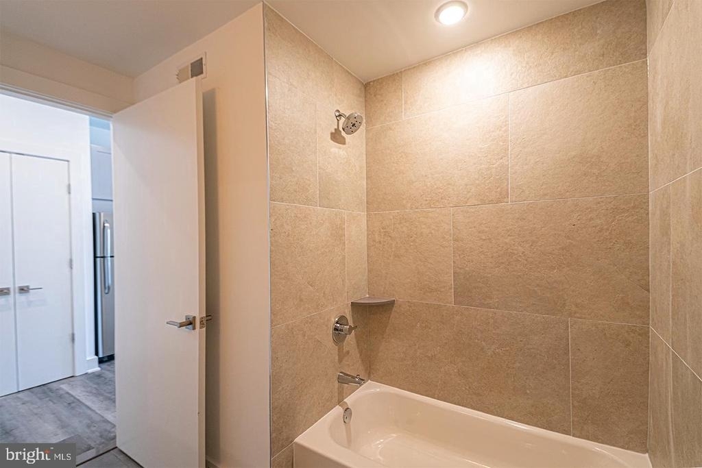 1245 Ridge Avenue - Photo 17