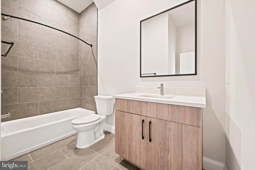 2153 E Lehigh Avenue - Photo 10