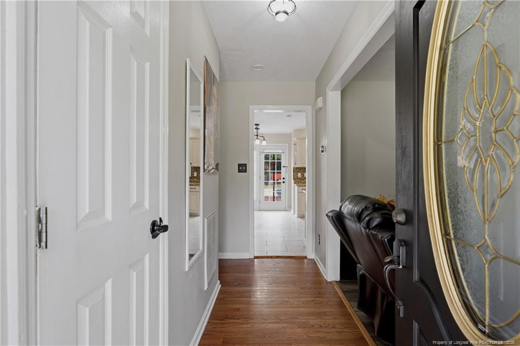 817 Hobson Road - Photo 4