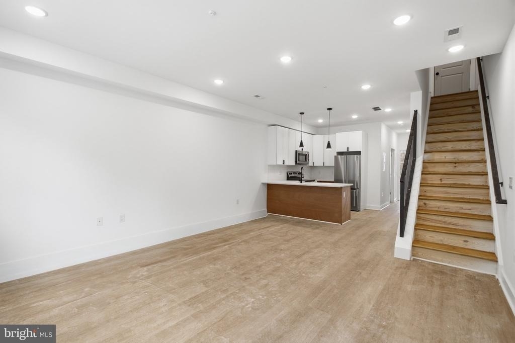 1230 W York Street - Photo 7