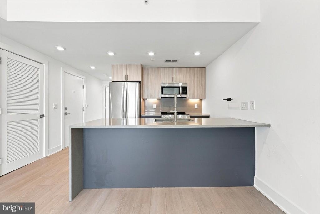 2000 Dreer Street - Photo 1