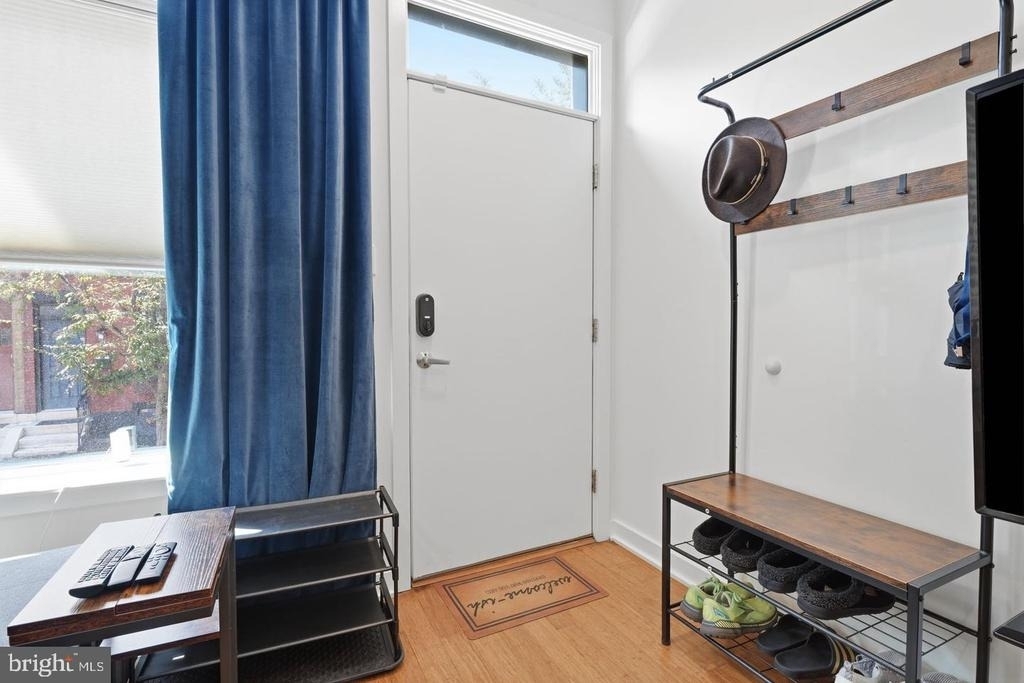 2709 Cambridge Street - Photo 5