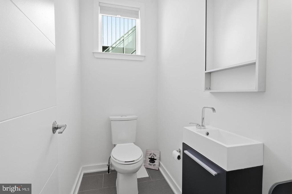 2709 Cambridge Street - Photo 23