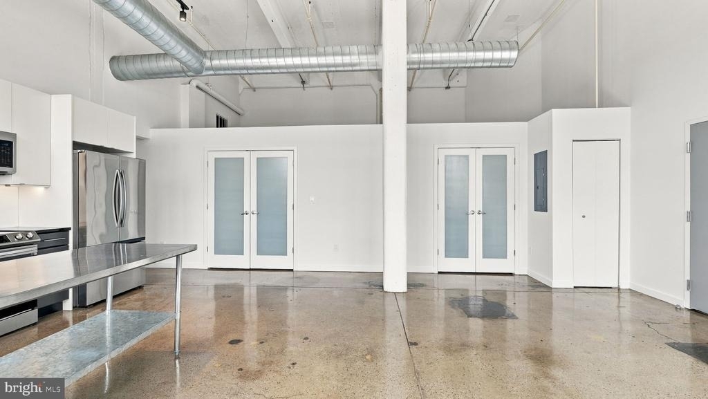 444 N 4th Street - Photo 3