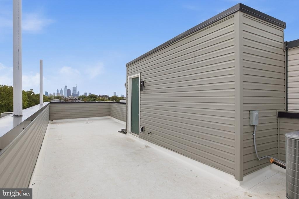 1542 W York Street - Photo 5