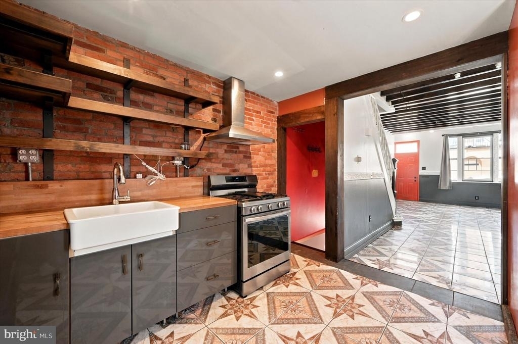 102 E Huntingdon Street - Photo 9