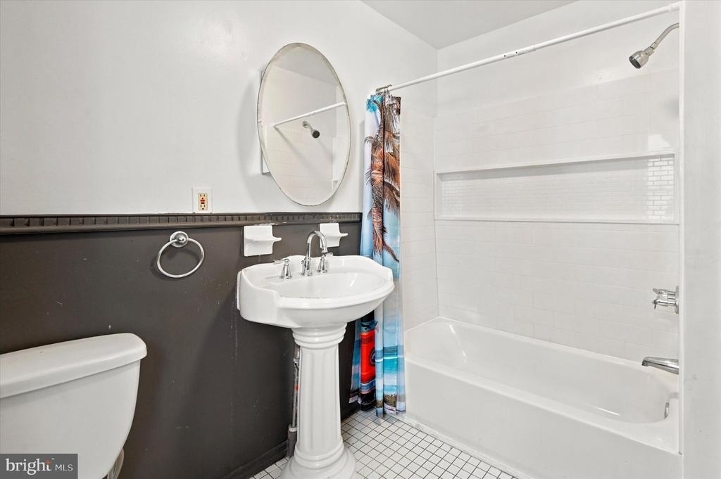 102 E Huntingdon Street - Photo 16