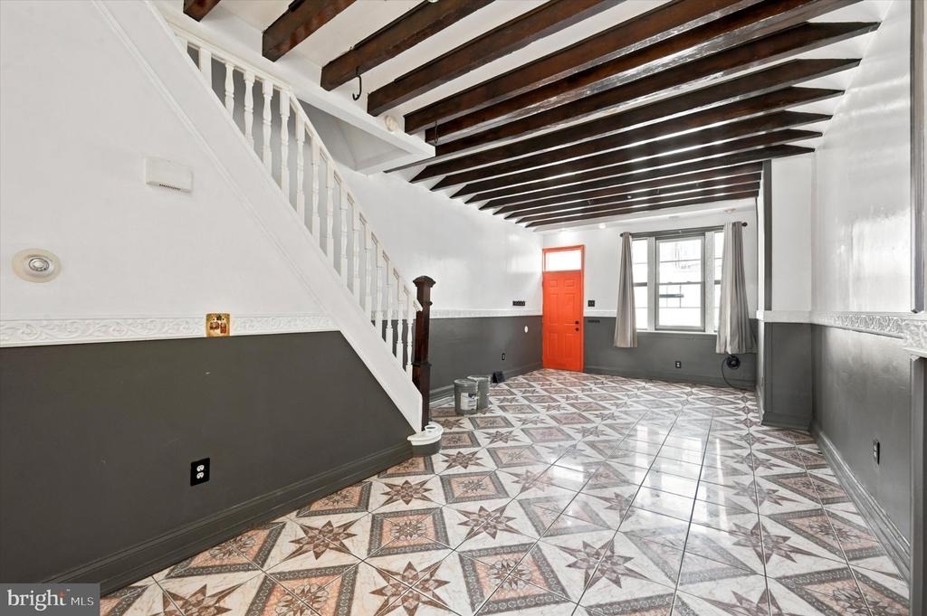 102 E Huntingdon Street - Photo 5