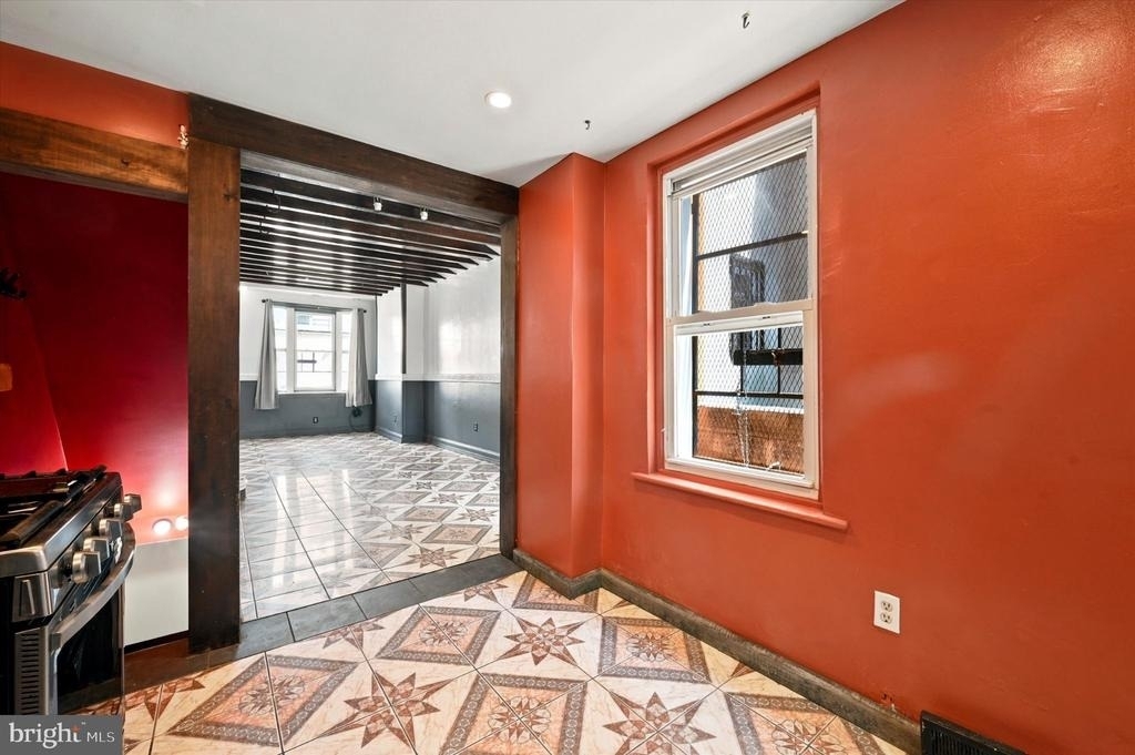 102 E Huntingdon Street - Photo 8