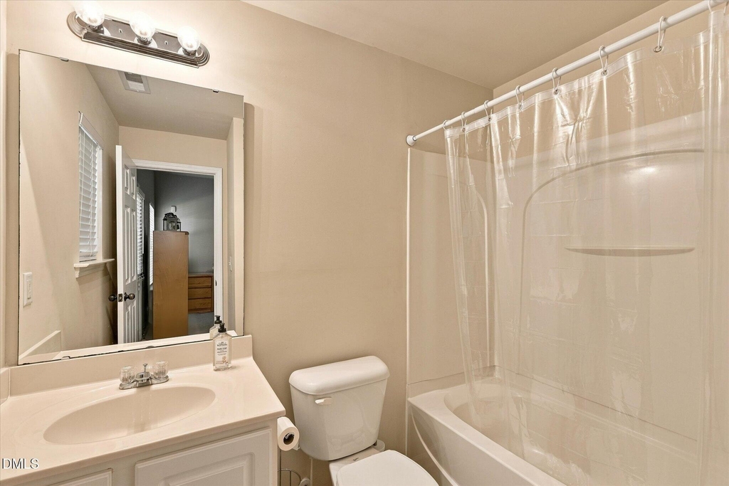 290 Linden Park Lane - Photo 18