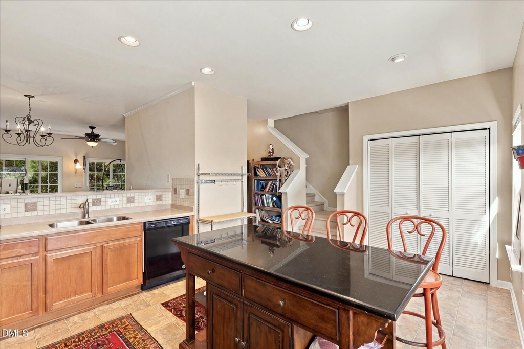 290 Linden Park Lane - Photo 16