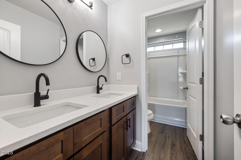 521 Groveview Wynd - Photo 16