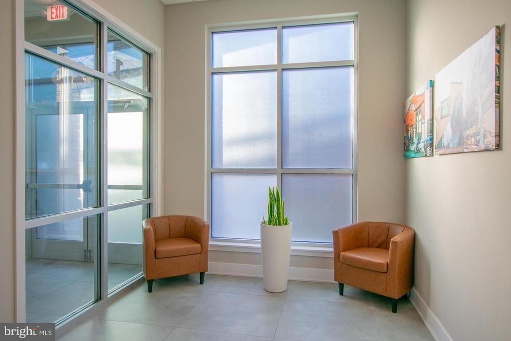 1325 N Lee Street - Photo 29