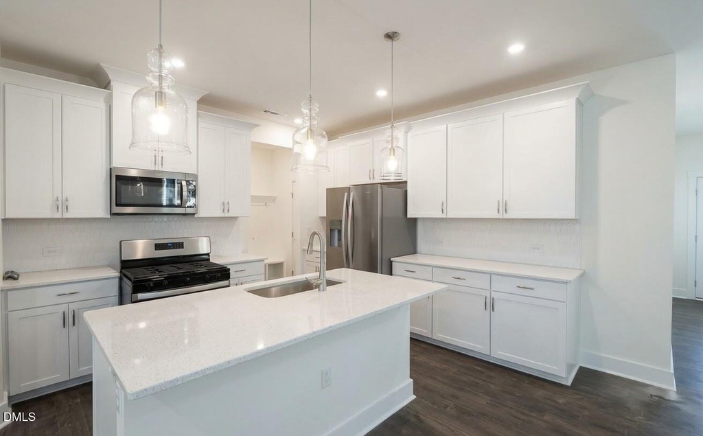435 Clark Creek Lane - Photo 1