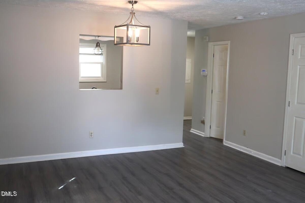 507 Dowd Street - Photo 3