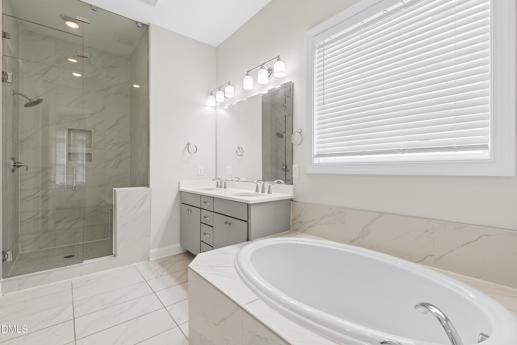 912 Village View Lane - Photo 22