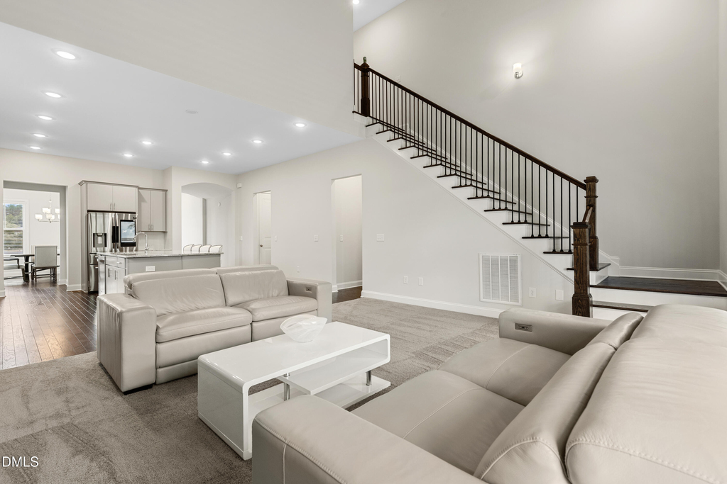 912 Village View Lane - Photo 16