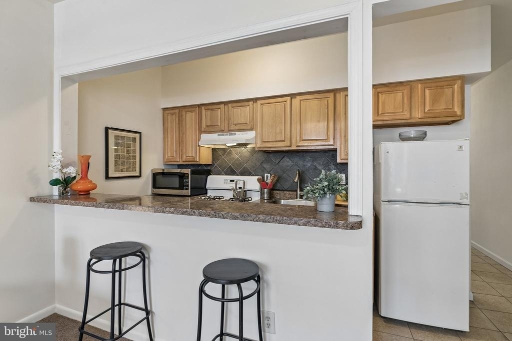 1829 Mckean Street - Photo 6