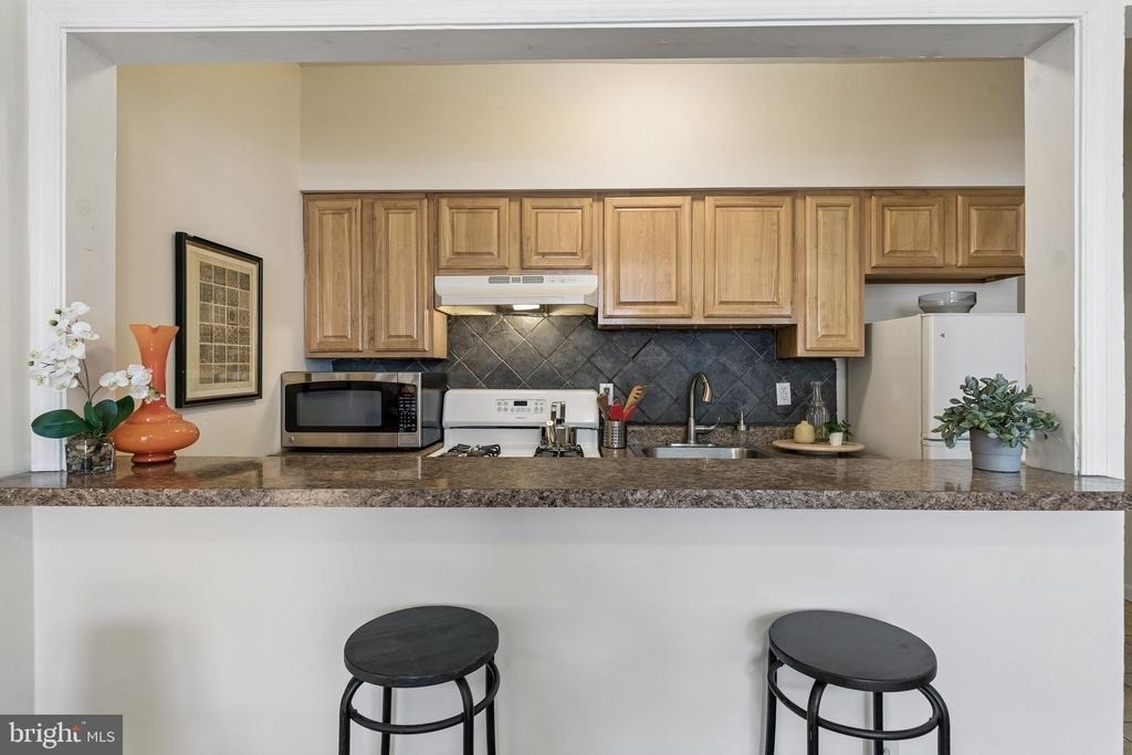 1829 Mckean Street - Photo 7