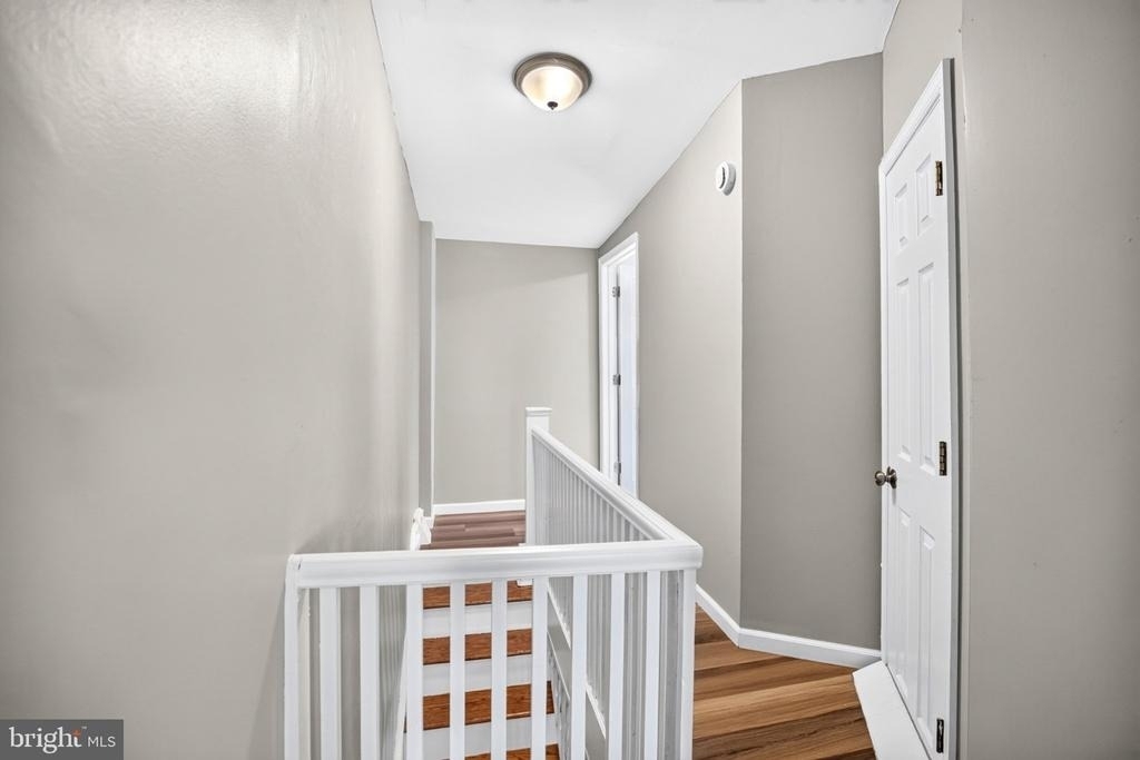 3225 Gaul Street - Photo 9