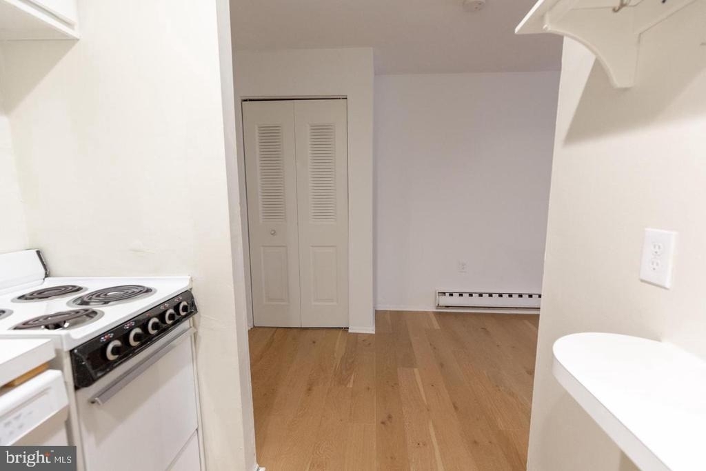 2311 Spruce Street - Photo 6
