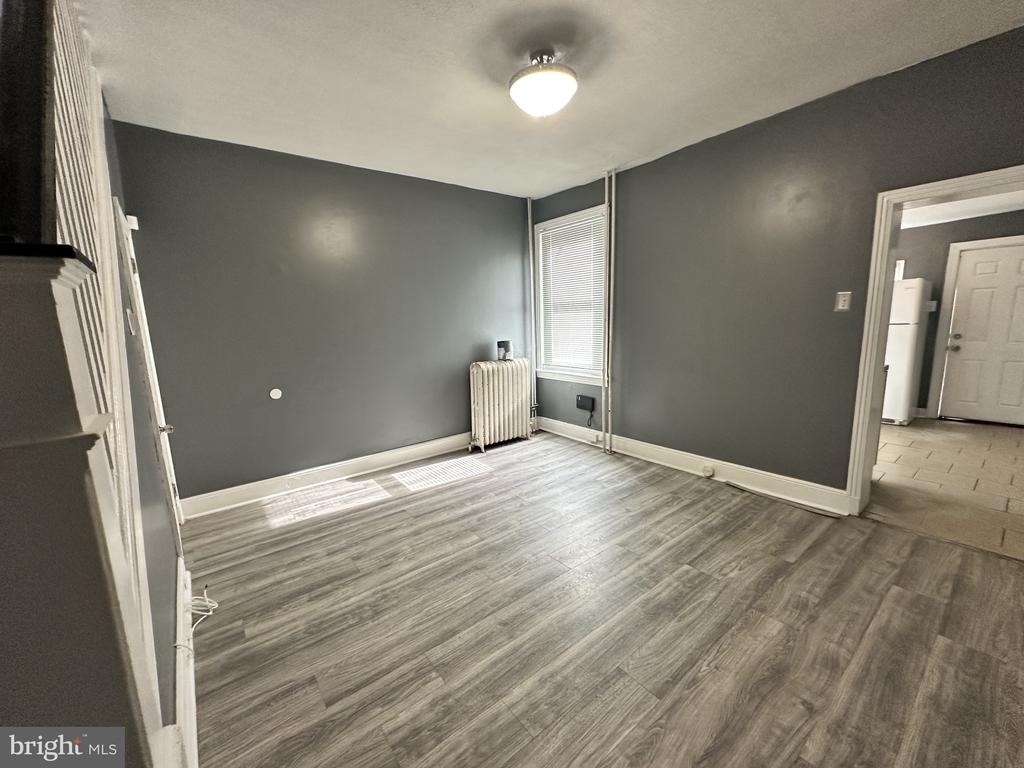 4711 Hawthorne Street - Photo 2
