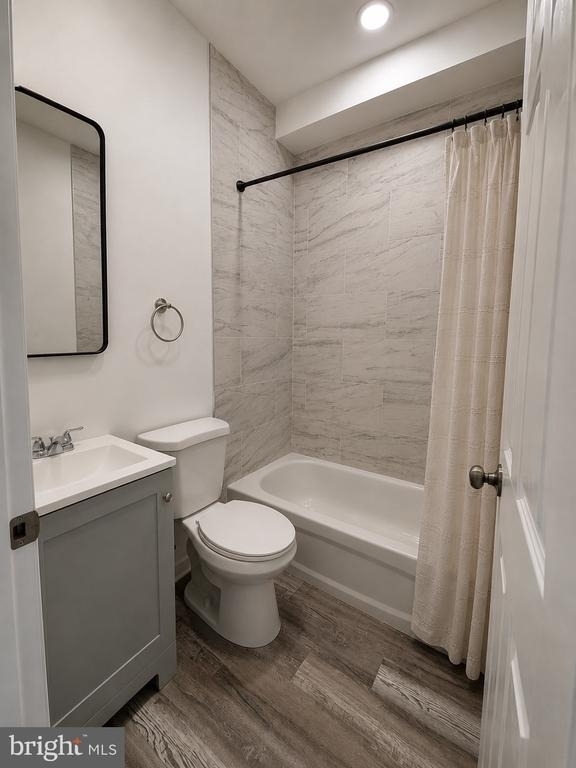 1219 W Butler Street - Photo 4