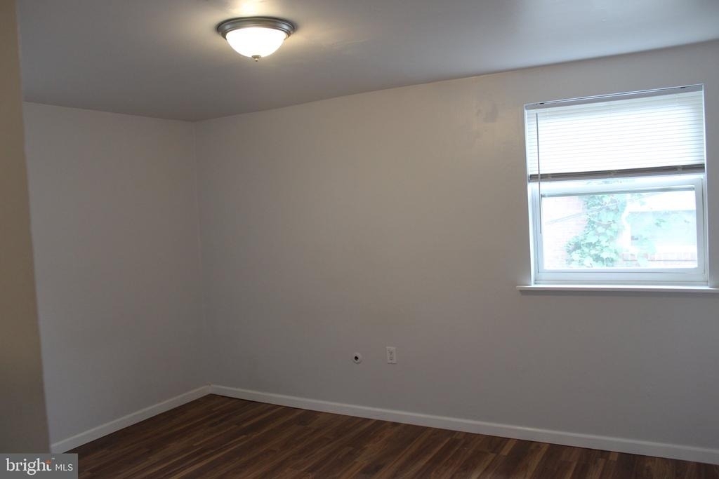 515 Foster Street - Photo 9