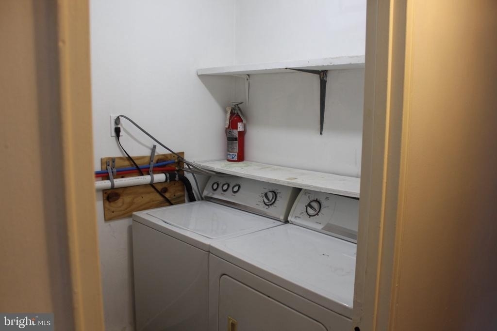 515 Foster Street - Photo 8