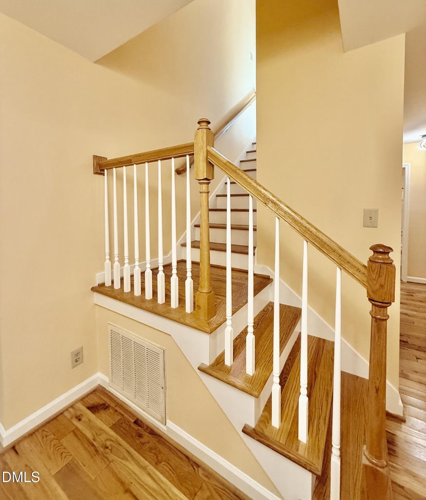 106 Montrose Drive - Photo 48