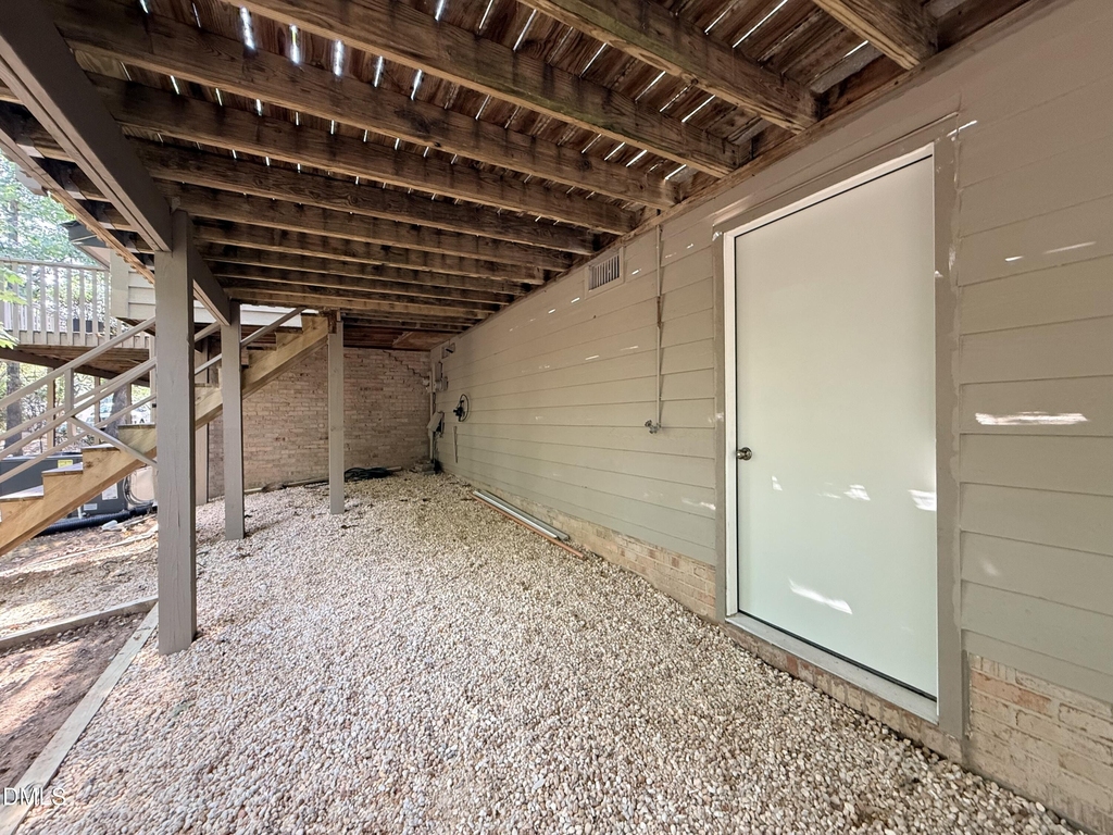 106 Montrose Drive - Photo 65