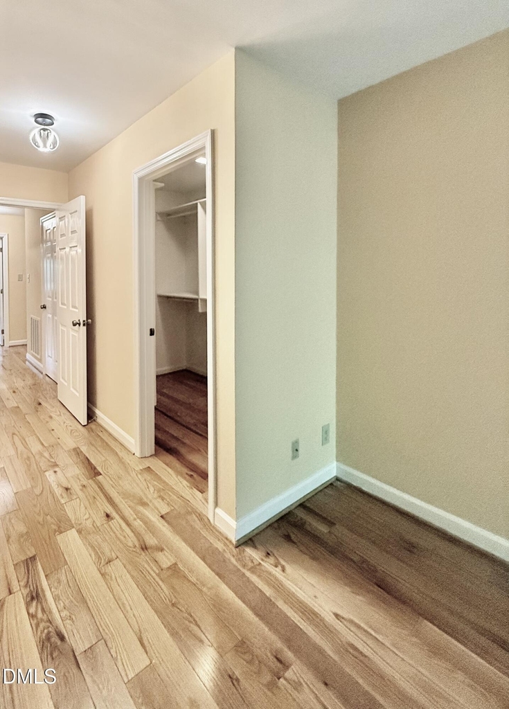 106 Montrose Drive - Photo 41