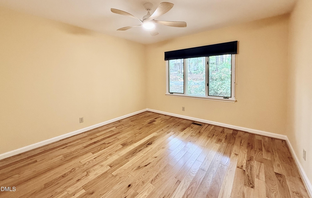 106 Montrose Drive - Photo 29