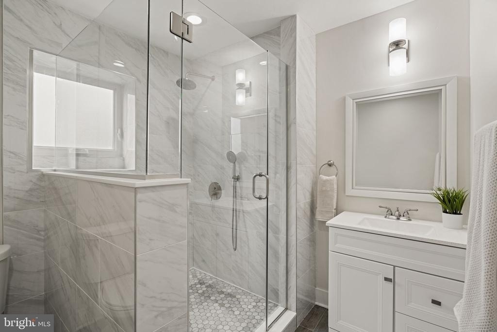 1331 N Newkirk Street - Photo 31