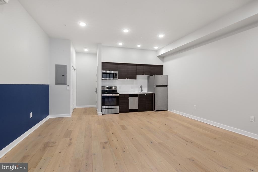257 N 3rd Street - Photo 4