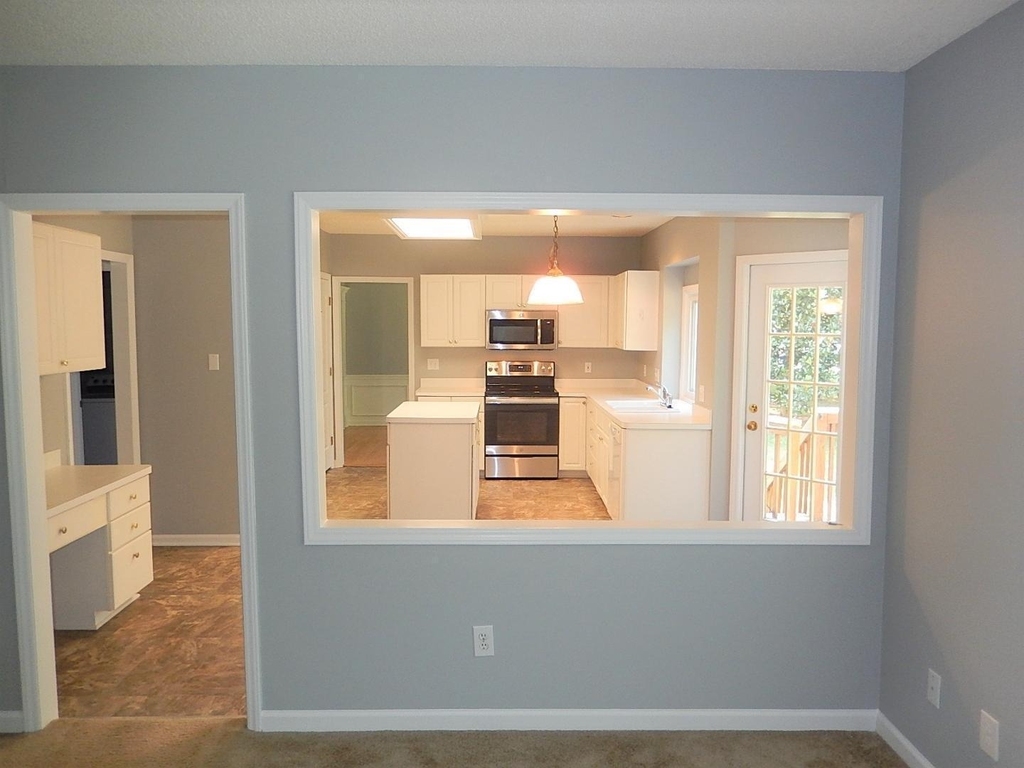 9801 Goodrum Court - Photo 9