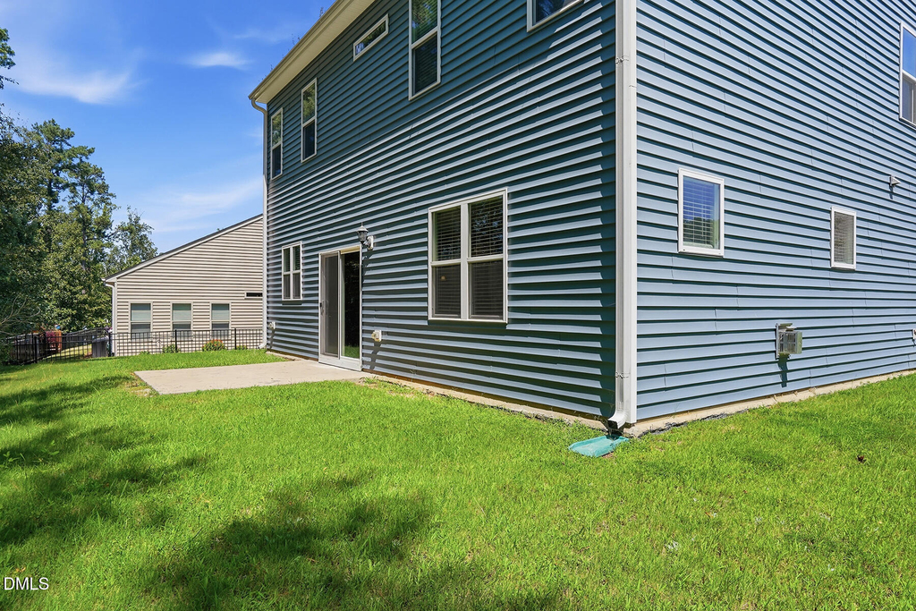 1425 Haltwhistle Street - Photo 29