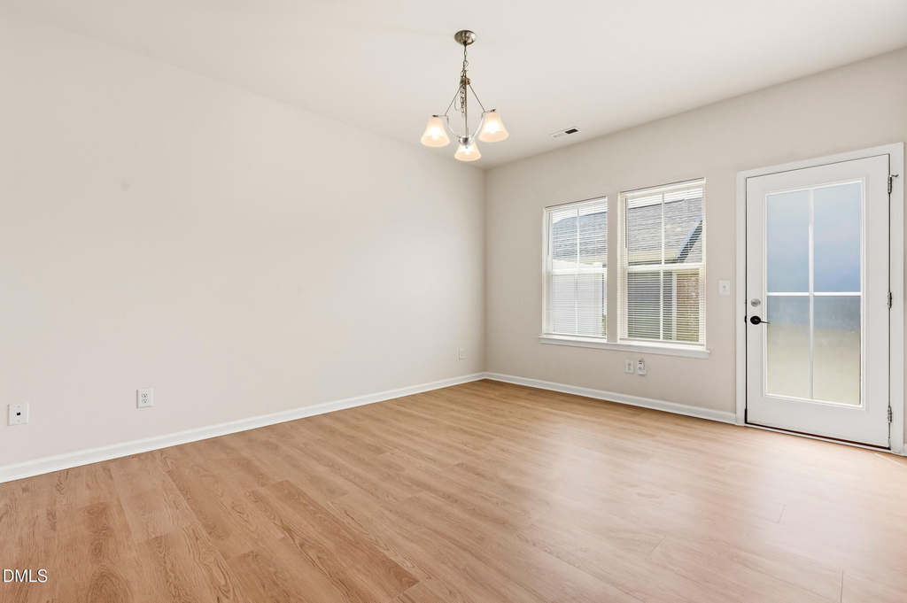 2417 Historic Circle - Photo 11
