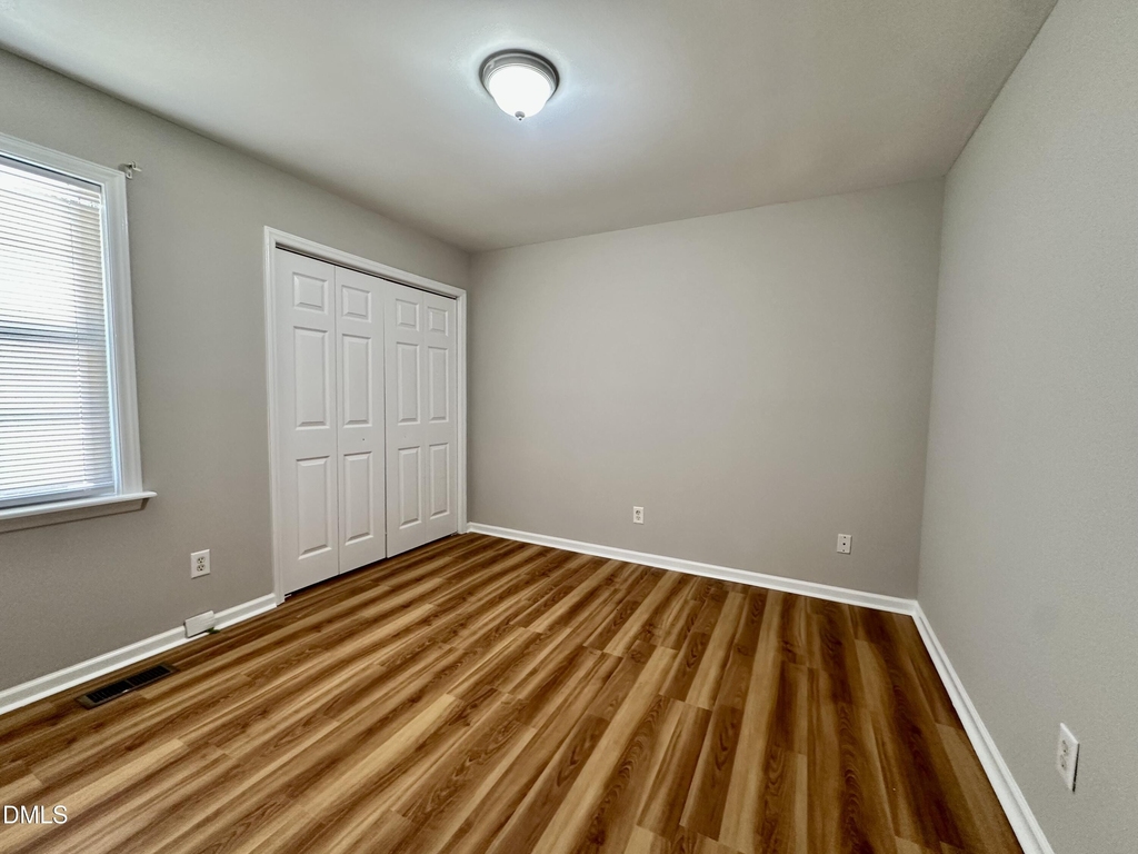 1008 Henchman Court - Photo 16