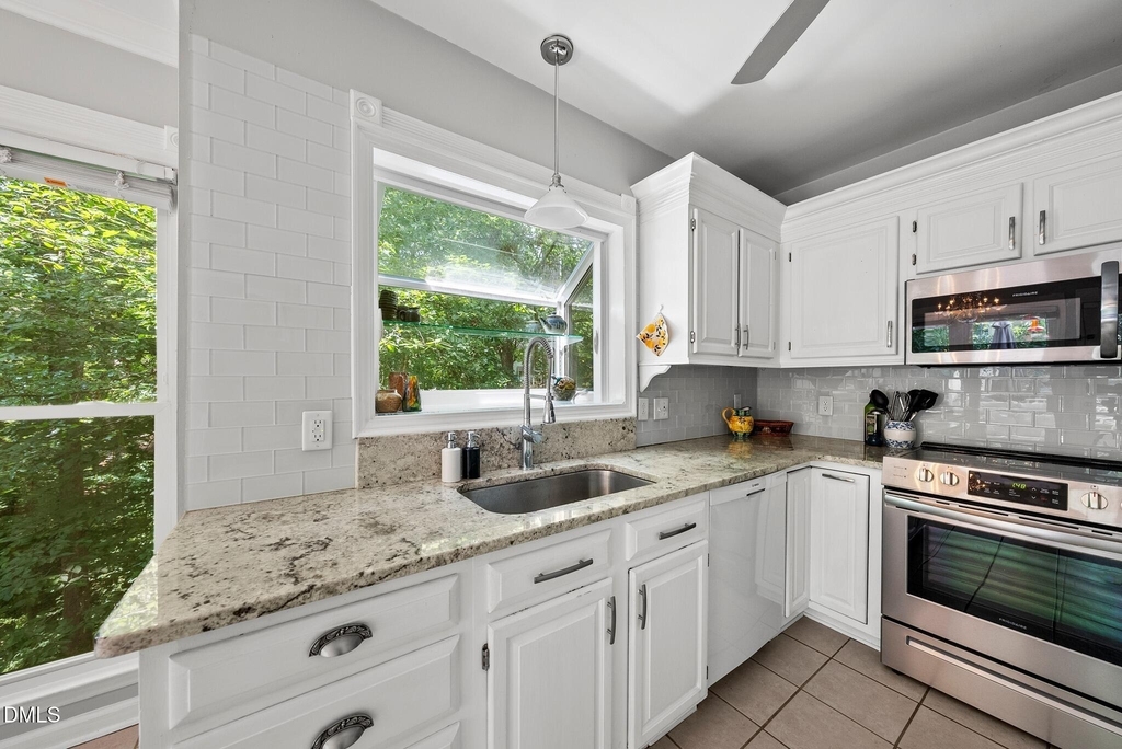 4006 Kettering - Photo 9