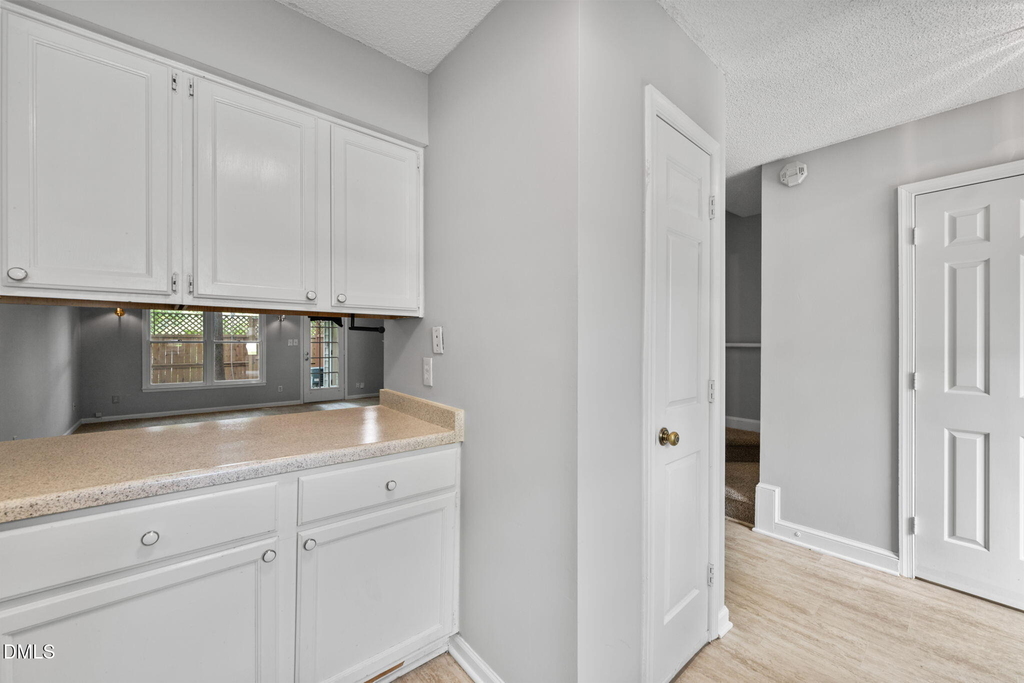 4425 Roller Court - Photo 5