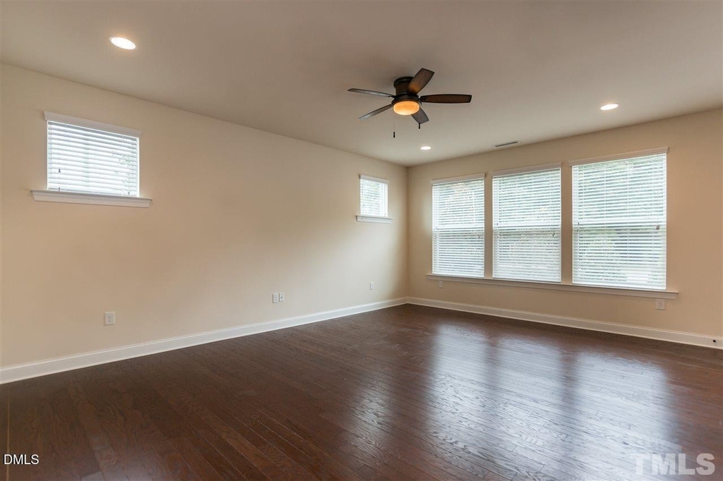 201 Begen Street - Photo 10