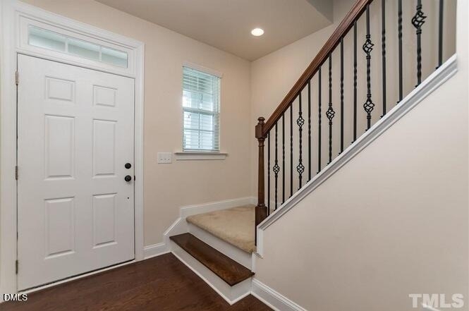 201 Begen Street - Photo 2