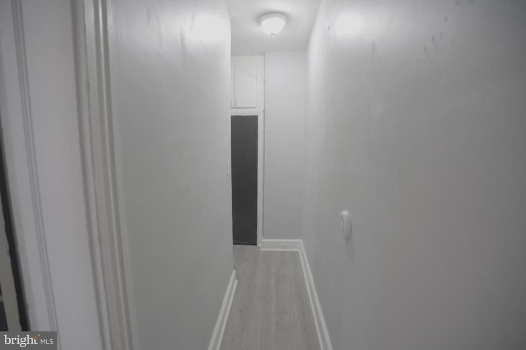 342 E New Street - Photo 15