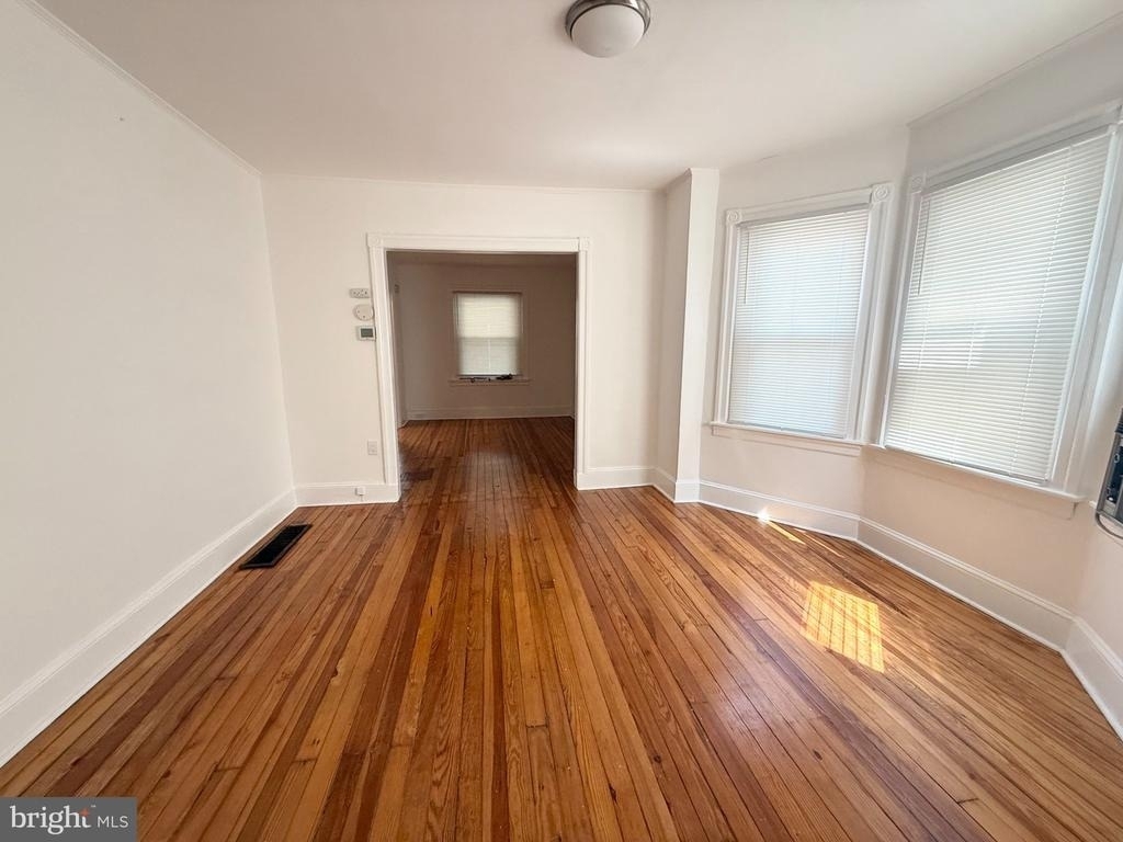 242 Pusey Avenue - Photo 21