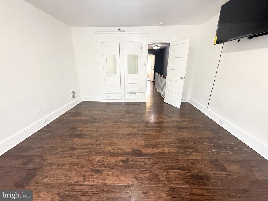 242 Pusey Avenue - Photo 10